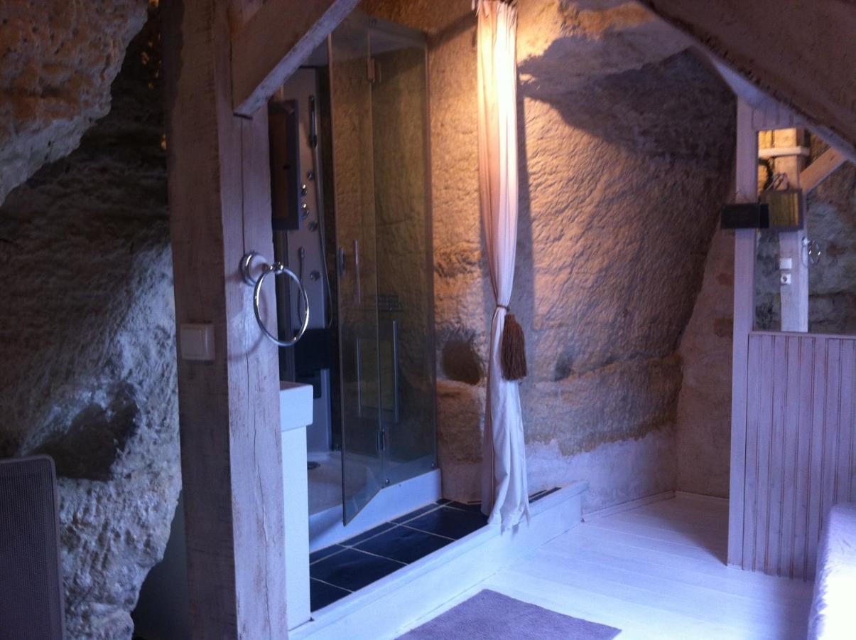 Troglodyte Loft Bed & Breakfast Thore-la-Rochette Exterior photo